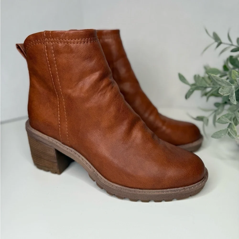 Zodiac Greyson Block Heel Womens Ankle Boots Size 10M in Brown/Cognac Streetwear